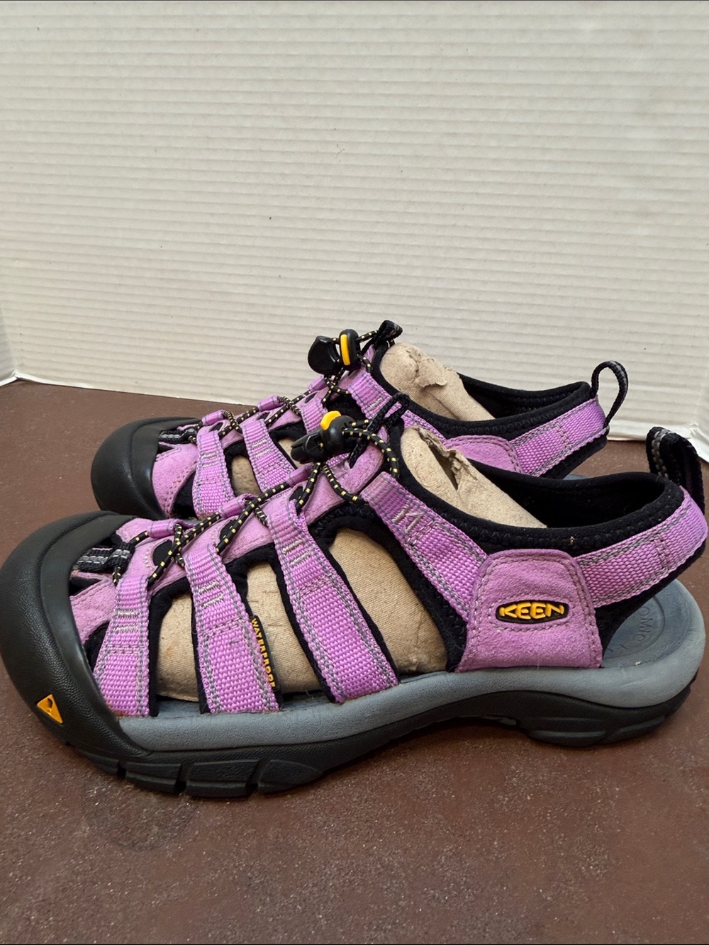 KEEN Newport H2 Women's 8 Purple Active Sport Sandals